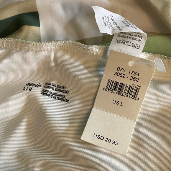 NWT Striped Multi Color High Cut Cheeky Bikini Sz Large - Picture 3 of 6